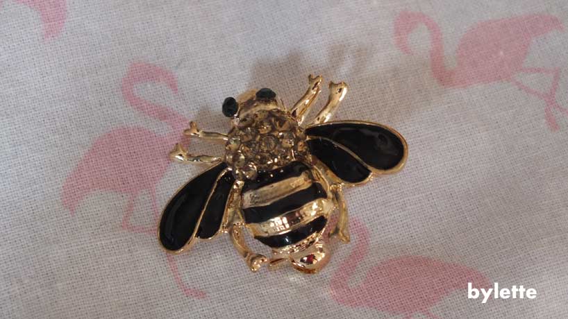 Brooch vintage bee black